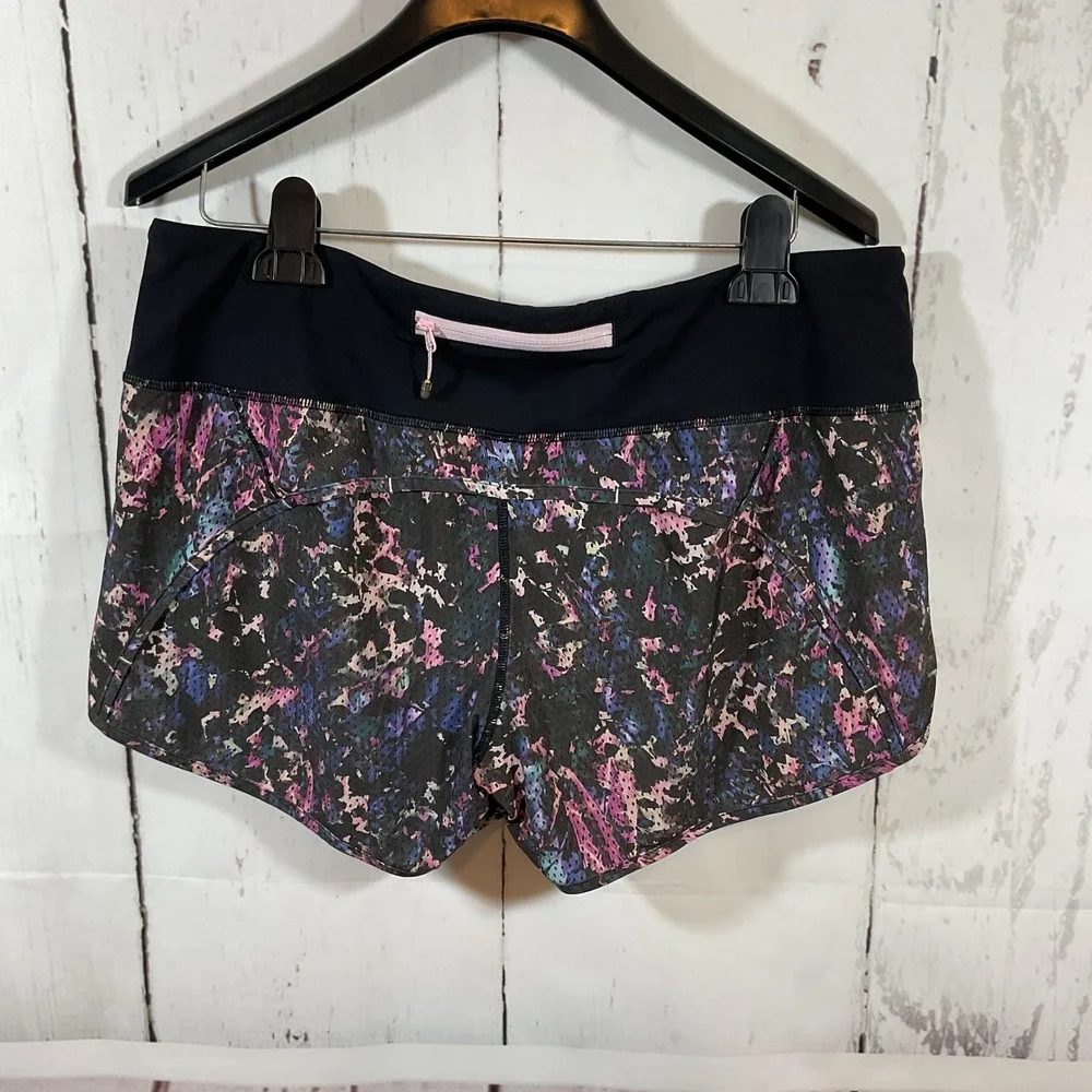 Lululemon Run Times Running Shorts Women 10 Floral Sport Black Multi‎ Print Gym